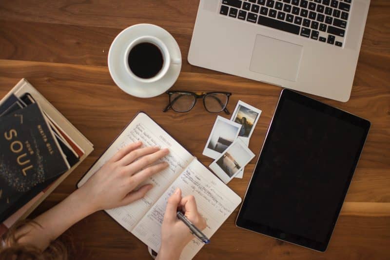ways to generate free traffic